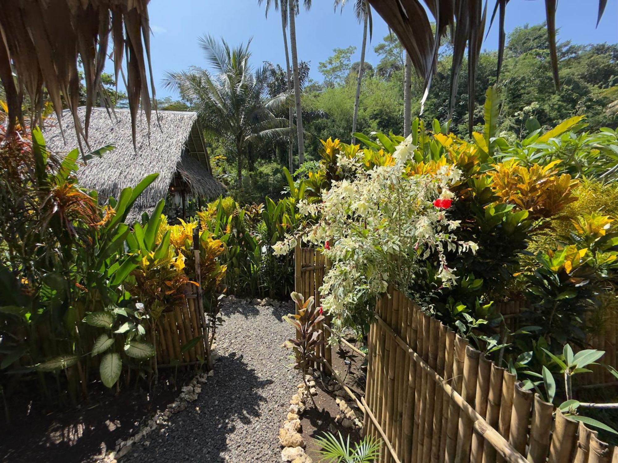 Rnv Eco Resort Bungalows Batukaras Dış mekan fotoğraf
